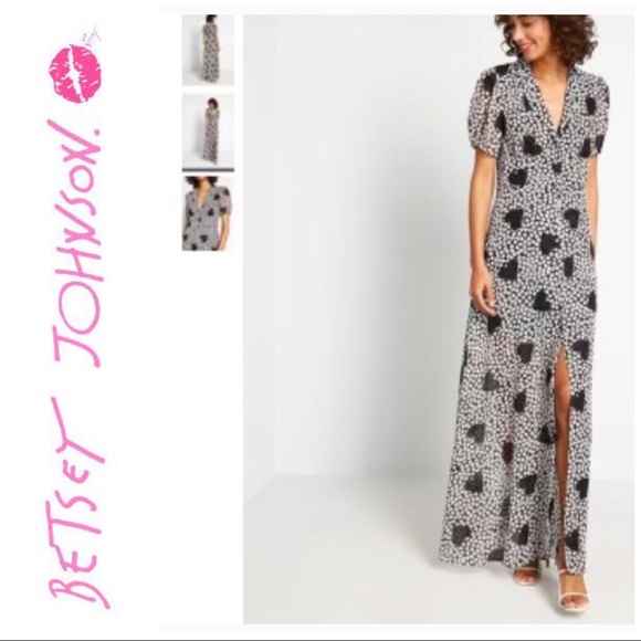 Betsey Johnson Dresses & Skirts - BETSEY JOHNSON💗